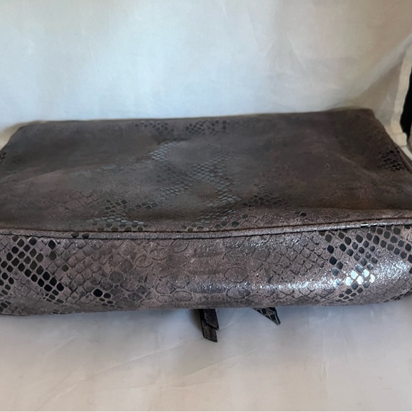 Banana Republic east west snake print metallic clutch purse - Picture 3 of 8